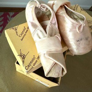 Capezio Ballet Pointe Shoes